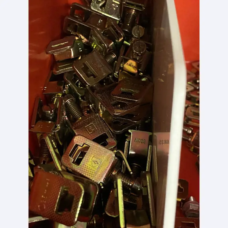 Máquinas de impressão e linhas de acabamento - 2º leilão-13