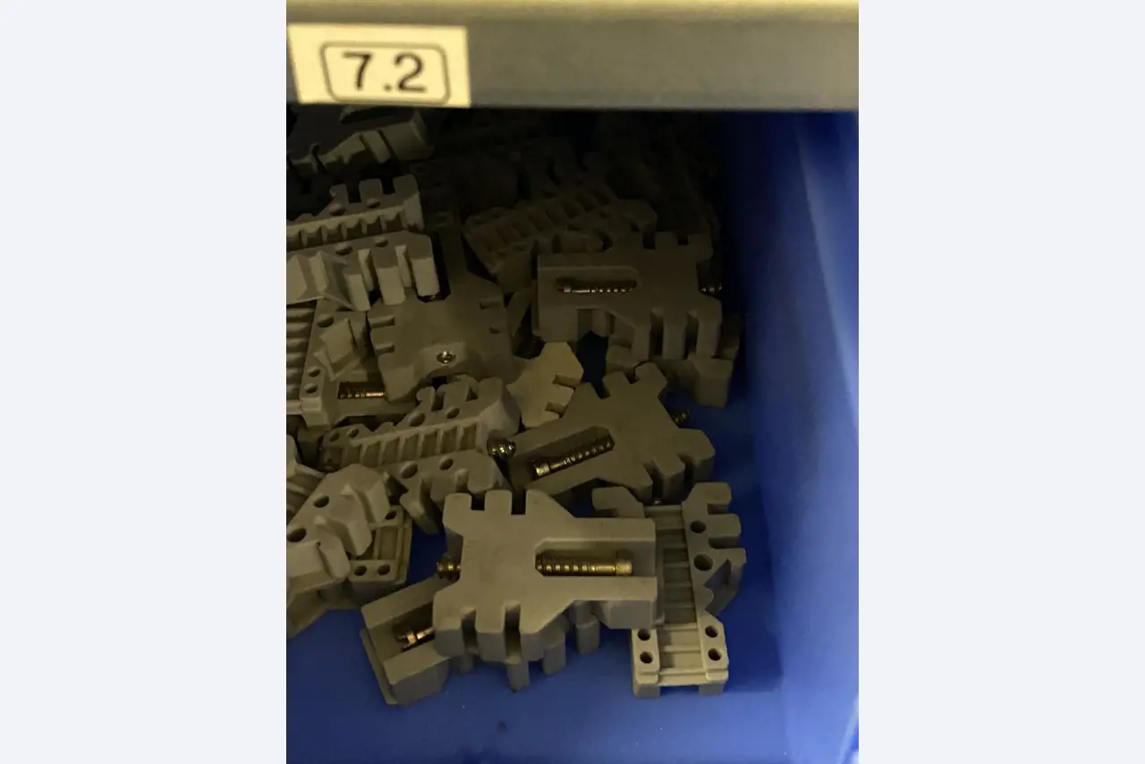 Máquinas de impressão e linhas de acabamento - 2º leilão-24