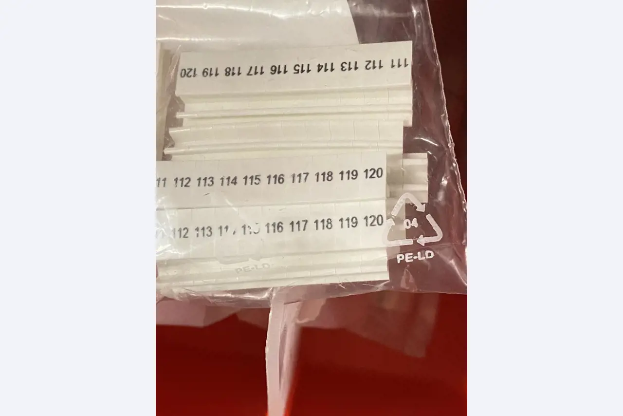 Máquinas de impressão e linhas de acabamento - 2º leilão-2