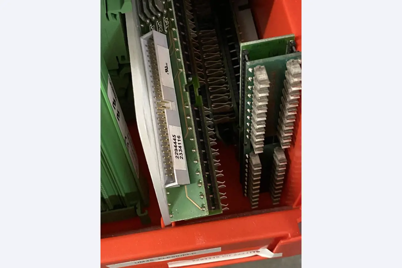 Máquinas de impressão e linhas de acabamento - 2º leilão-5