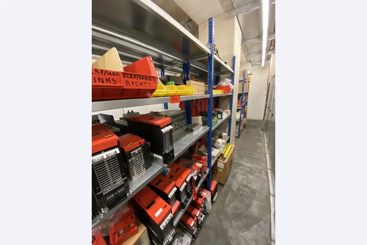 Máquinas de impressão e linhas de acabamento - 2º leilão-1