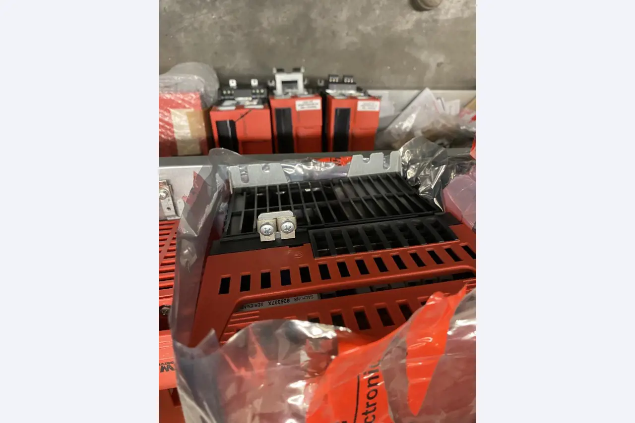 Máquinas de impressão e linhas de acabamento - 2º leilão-3