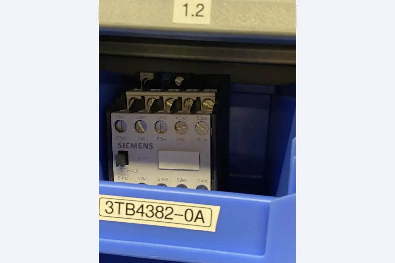 Máquinas de impressão e linhas de acabamento - 2º leilão-16