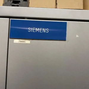 Siemens-Relais - nicht zugängig bei Besichtigung