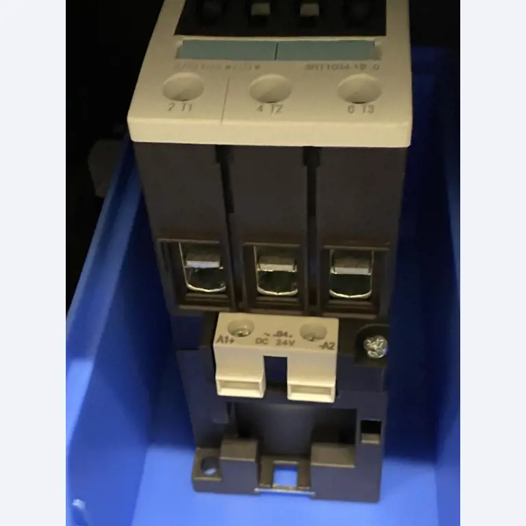 Máquinas de impressão e linhas de acabamento - 2º leilão-2