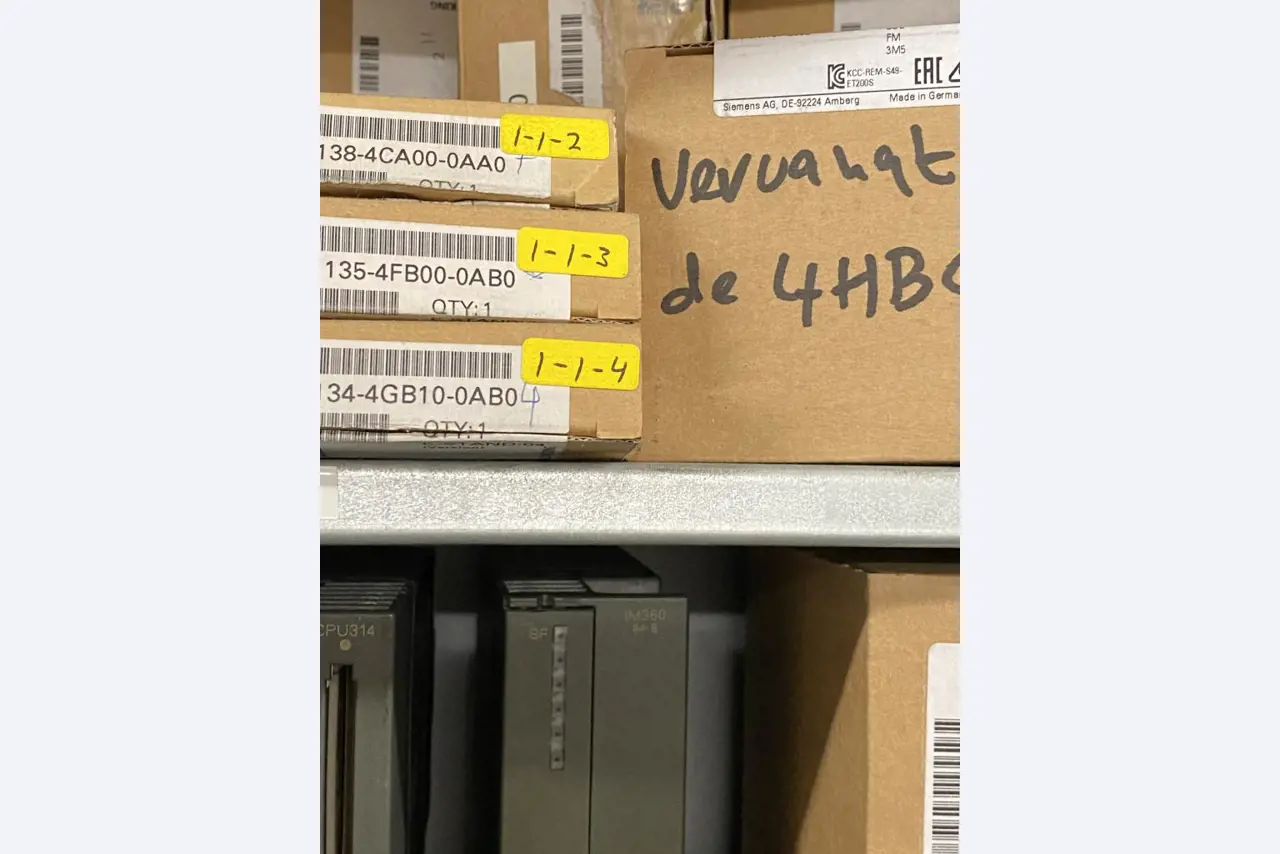 Máquinas de impressão e linhas de acabamento - 2º leilão-1