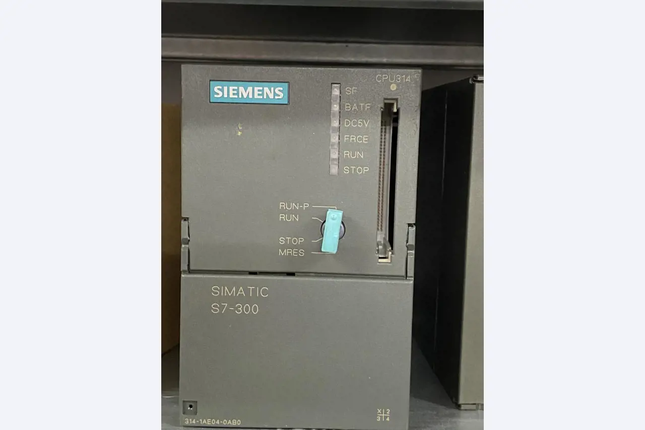 Máquinas de impressão e linhas de acabamento - 2º leilão-6