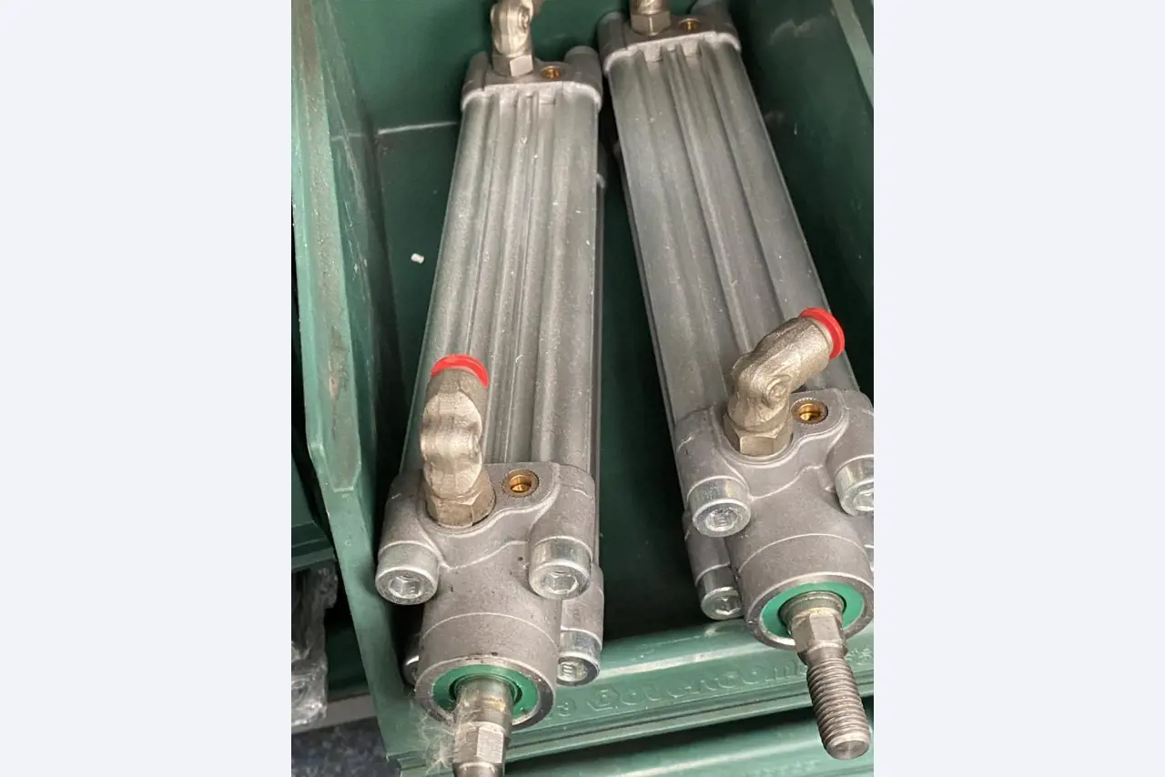 Maszyny drukarskie i linie wykańczające - 2. aukcja-2