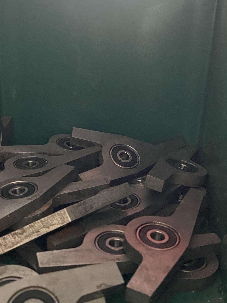 Máquinas de impressão e linhas de acabamento - 2º leilão-13