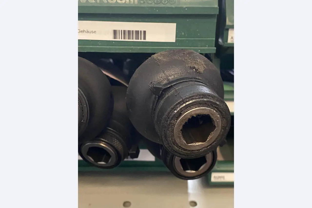 Máquinas de impressão e linhas de acabamento - 2º leilão-13