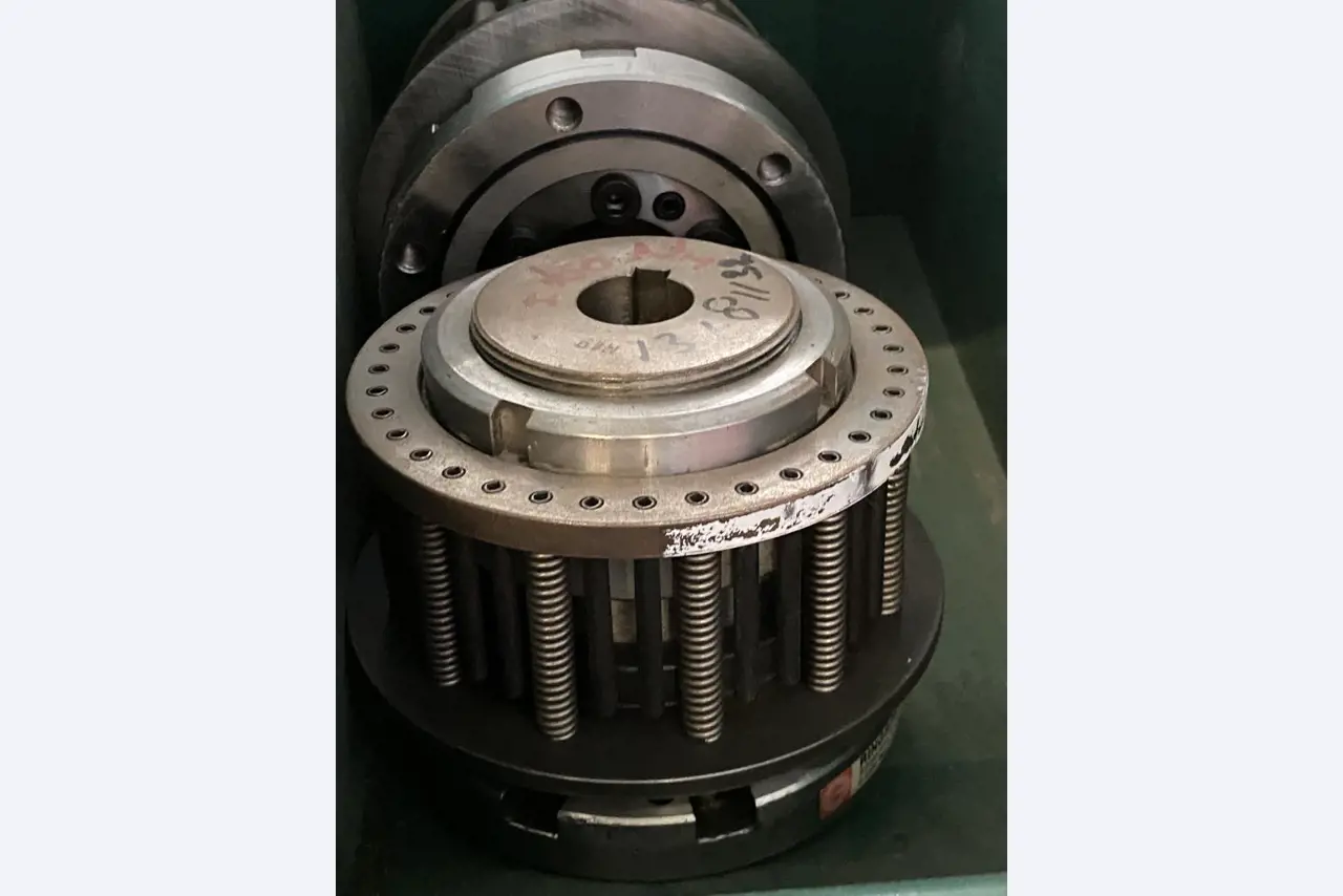 Máquinas de impressão e linhas de acabamento - 2º leilão-15