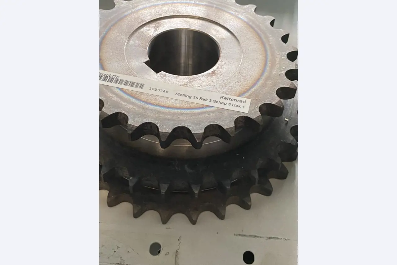Máquinas de impressão e linhas de acabamento - 2º leilão-16