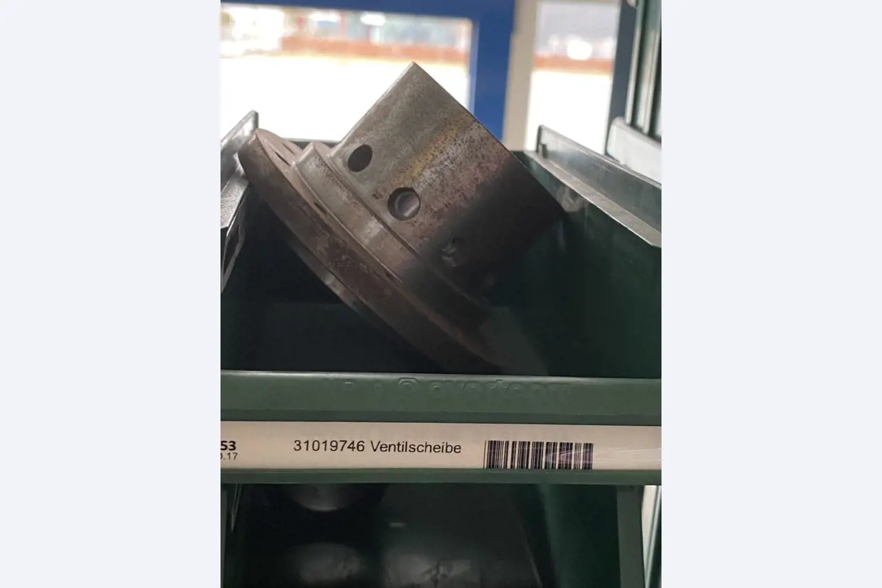 Máquinas de impressão e linhas de acabamento - 2º leilão-3