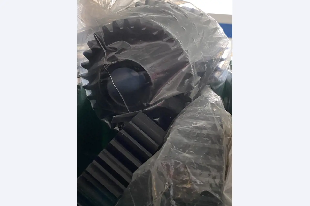 Máquinas de impressão e linhas de acabamento - 2º leilão-4