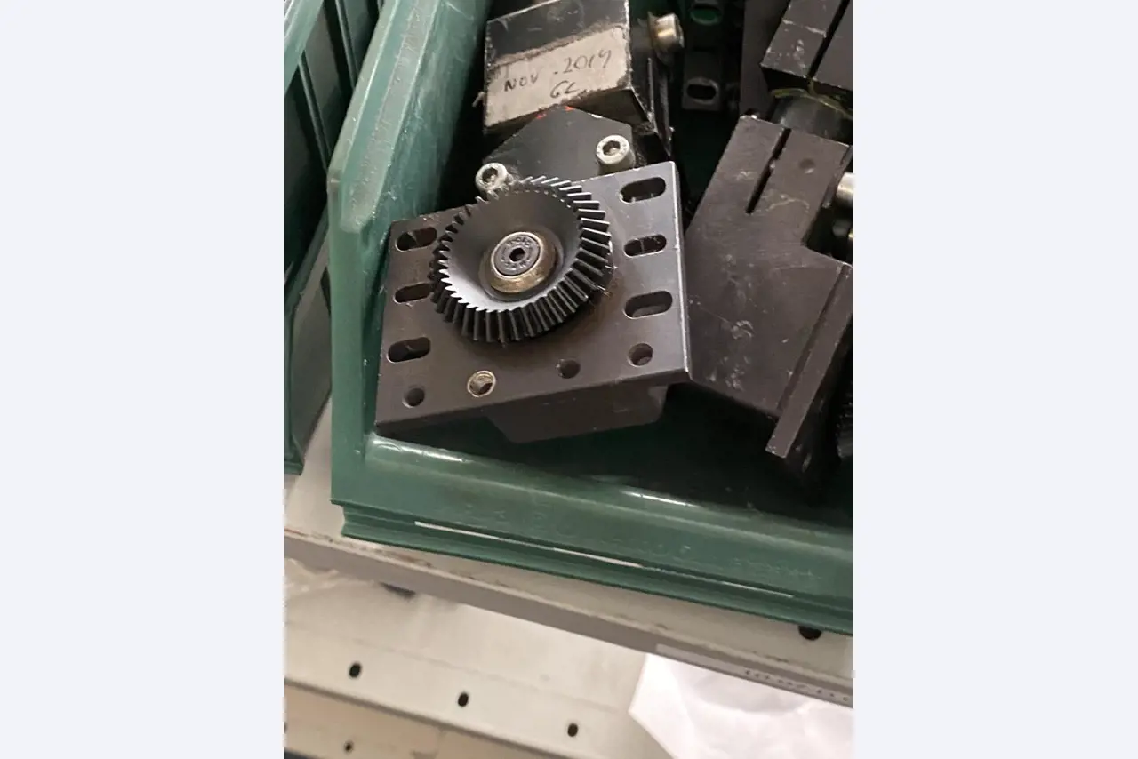 Máquinas de impressão e linhas de acabamento - 2º leilão-9