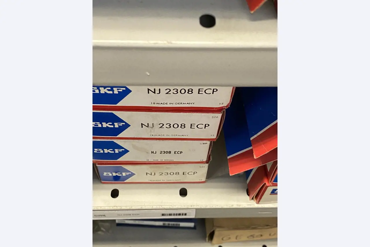 Máquinas de impressão e linhas de acabamento - 2º leilão-2