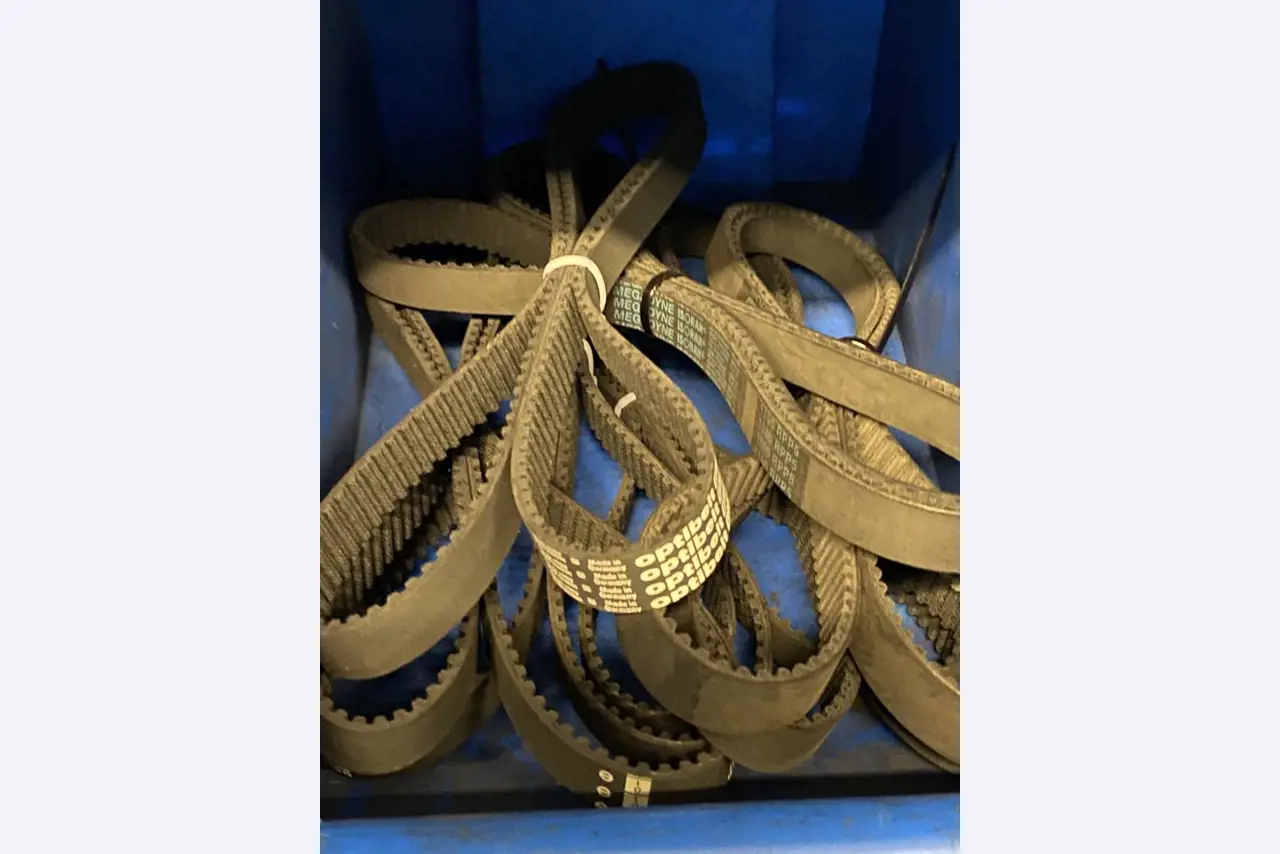 Máquinas de impressão e linhas de acabamento - 2º leilão-3