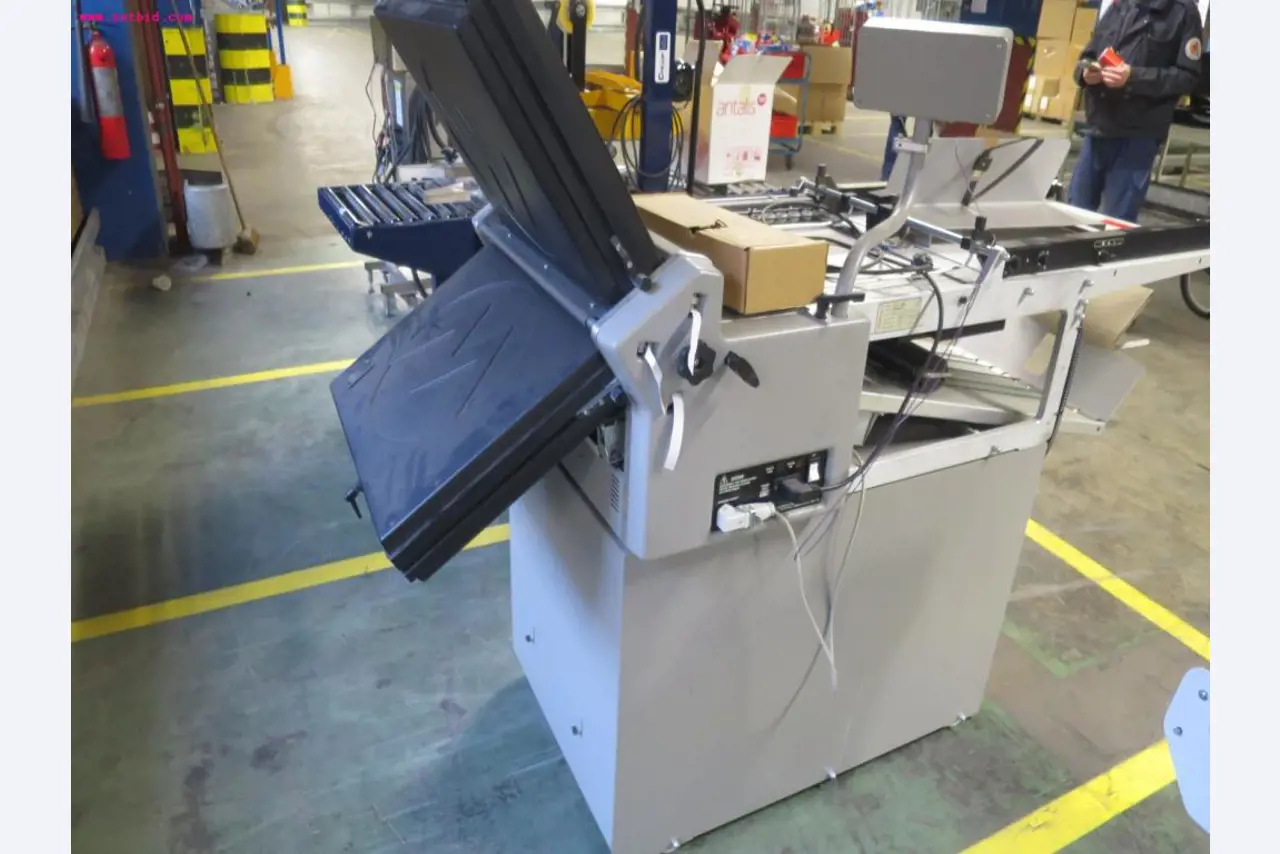 Máquinas de impressão e linhas de acabamento - 2º leilão-3