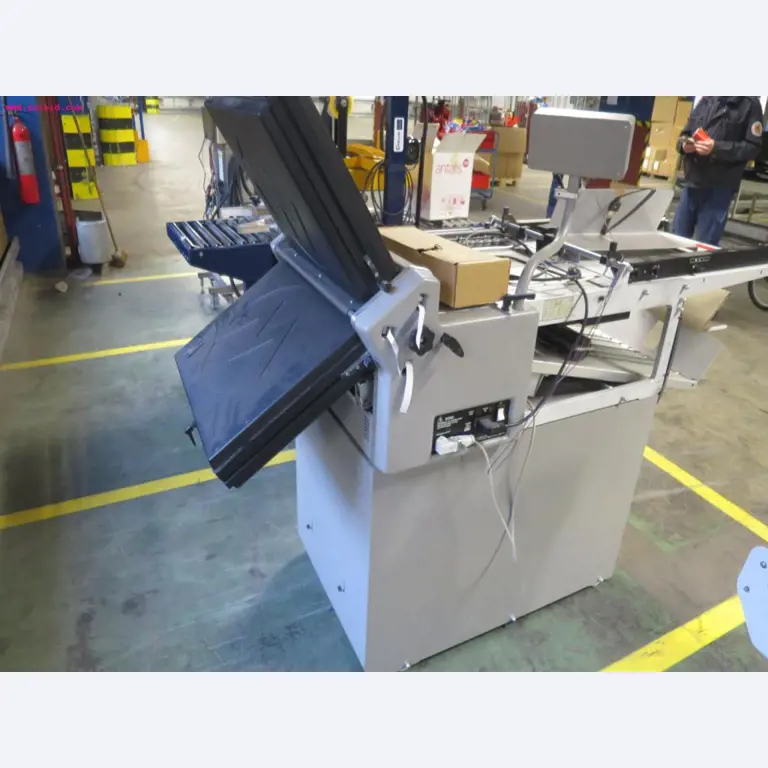 Máquinas de impressão e linhas de acabamento - 2º leilão-3