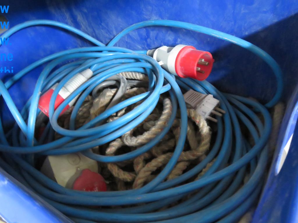 Acessórios para impressoras, peças sobressalentes e linhas de acabamento - 3º leilão-19