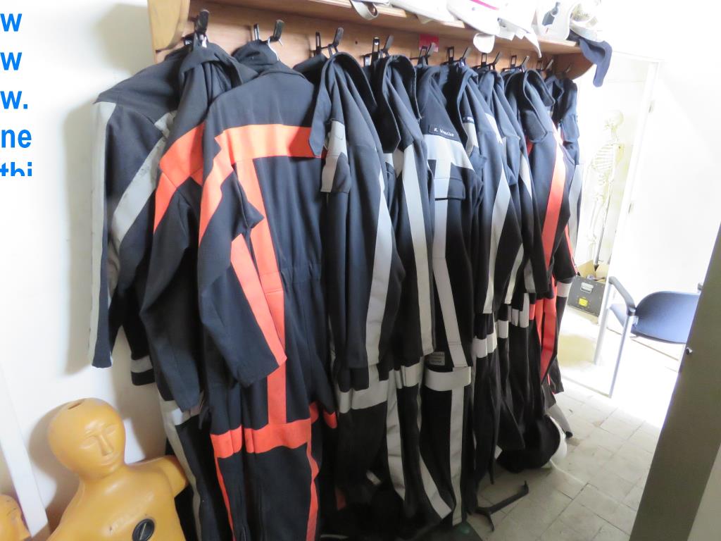 Acessórios para impressoras, peças sobressalentes e linhas de acabamento - 3º leilão-24