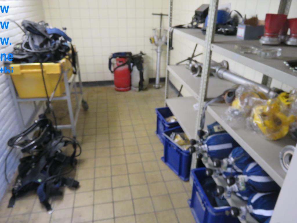 Acessórios para impressoras, peças sobressalentes e linhas de acabamento - 3º leilão-33