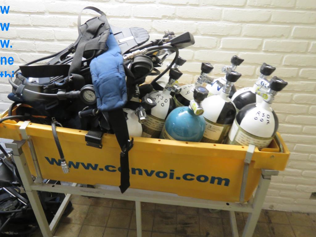 Acessórios para impressoras, peças sobressalentes e linhas de acabamento - 3º leilão-4