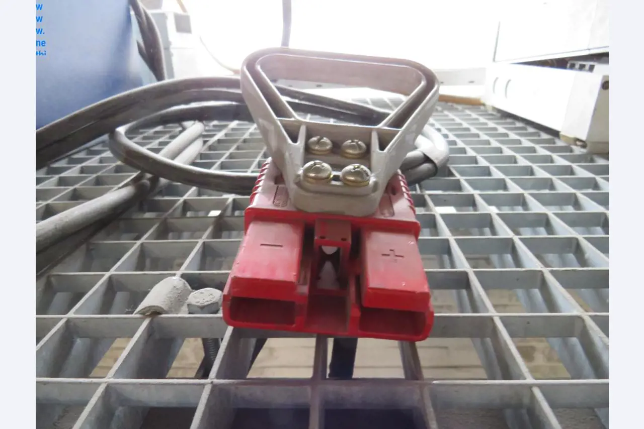 Druckerzubehör, Ersatzteile und Weiterverarbeitungslinien - 3te Versteigerung-2