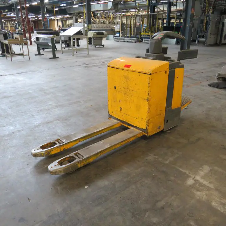 Electric pallet truck Jungheinrich ERE 120