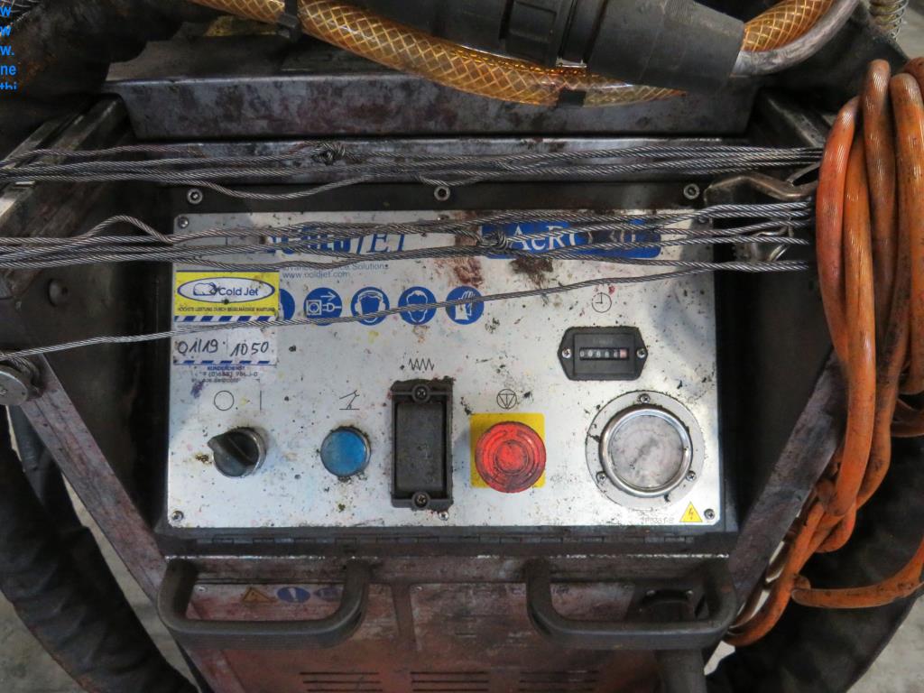 Acessórios para impressoras, peças sobressalentes e linhas de acabamento - 3º leilão-3