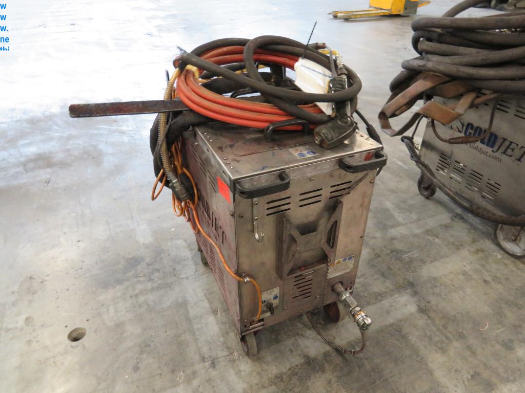 Acessórios para impressoras, peças sobressalentes e linhas de acabamento - 3º leilão-3