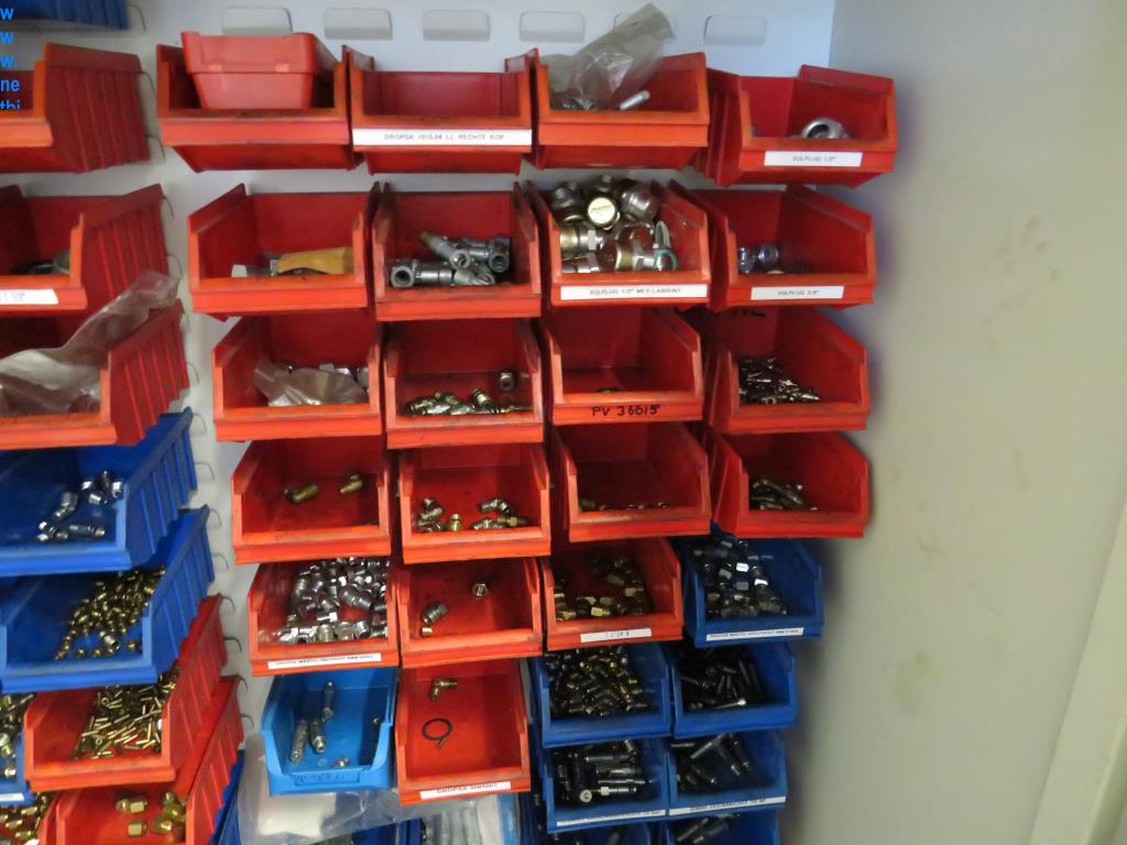 Acessórios para impressoras, peças sobressalentes e linhas de acabamento - 3º leilão-24