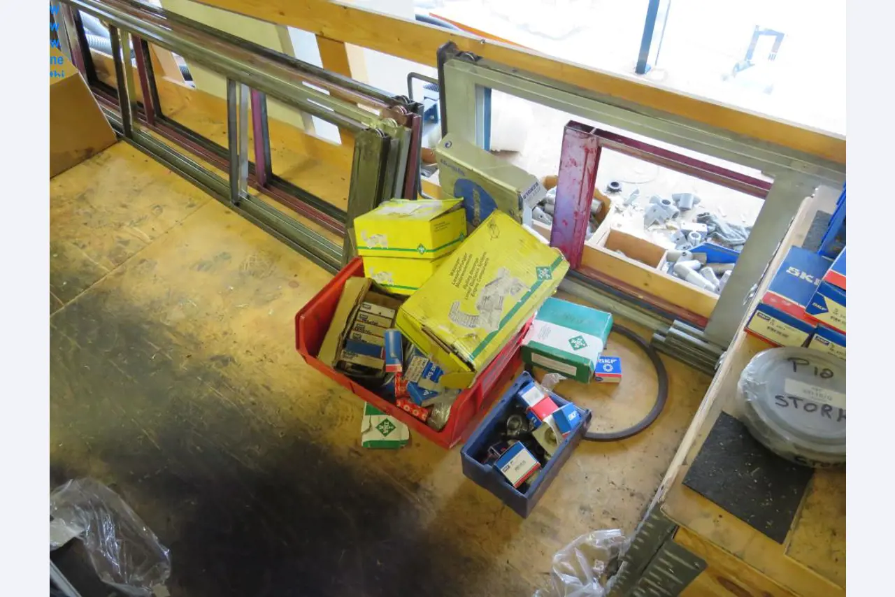 Příslušenství tiskáren, náhradní díly a dokončovací linky - 3. aukce-13