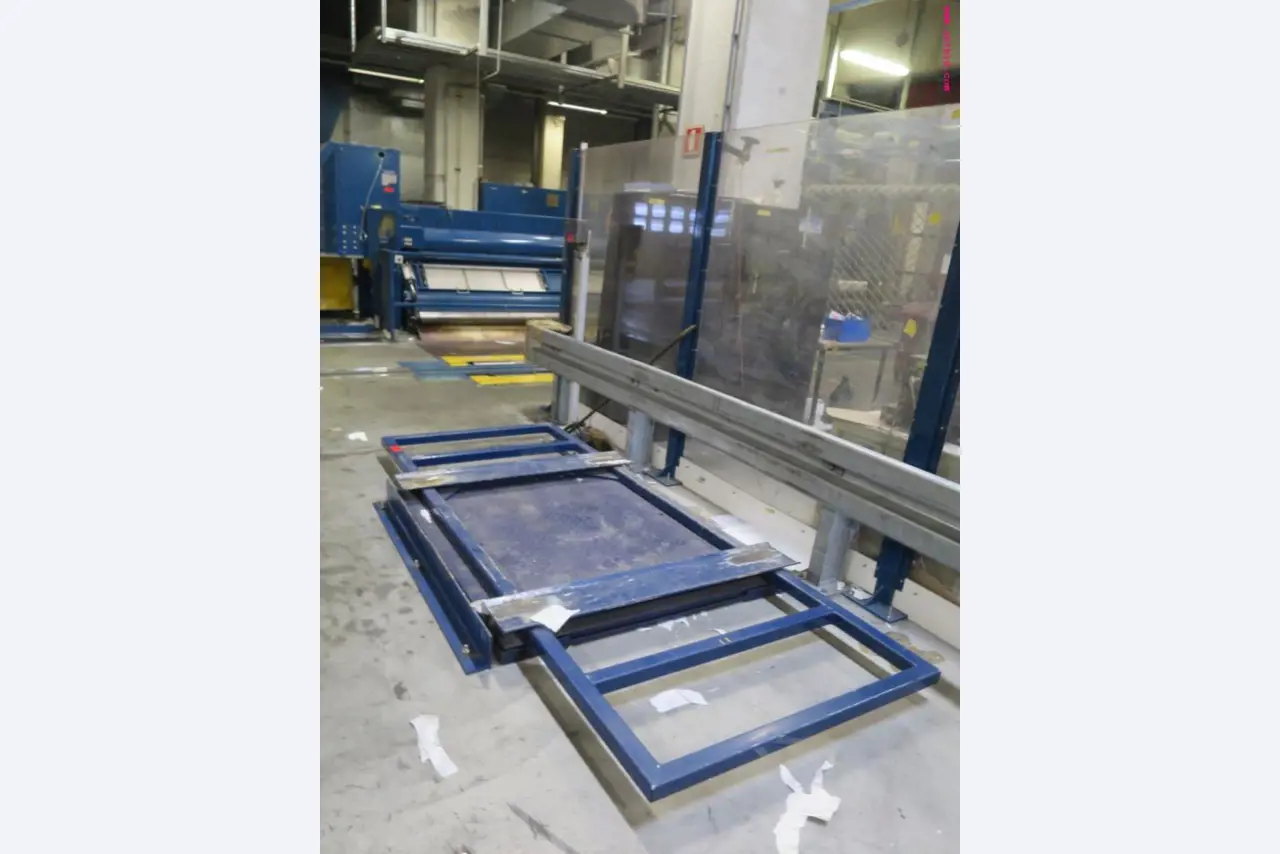 Druckmaschinen und Weiterverarbeitungslinien - 2te Versteigerung-2