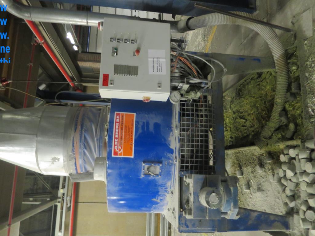 Acessórios para impressoras, peças sobressalentes e linhas de acabamento - 3º leilão-2