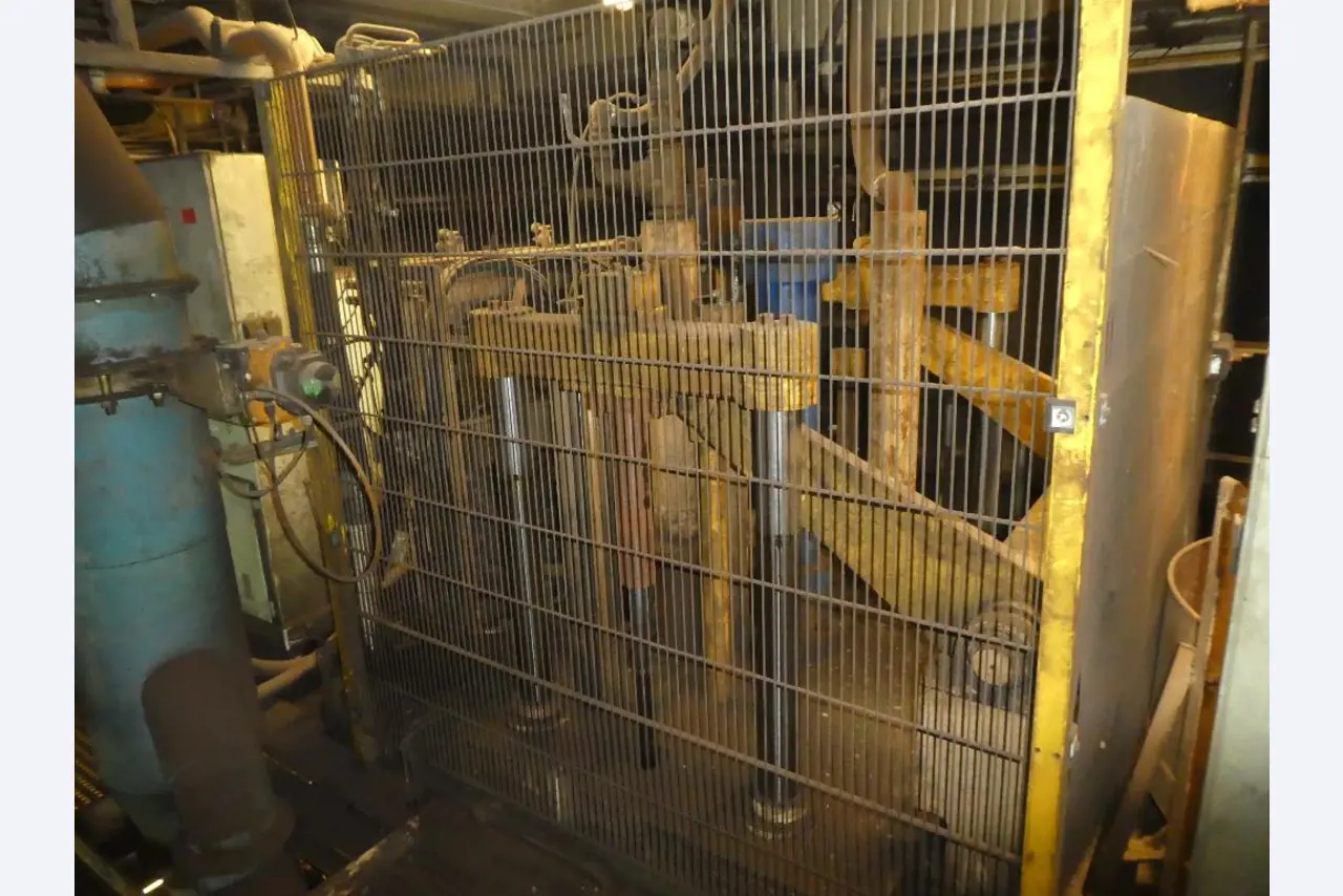 Machinery and equipment of Gusswerke Saarbrücken-8