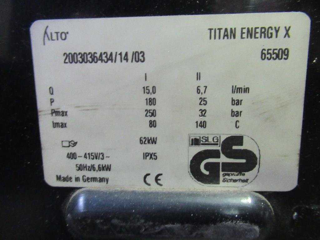 Różne łodzie i akcesoria-3