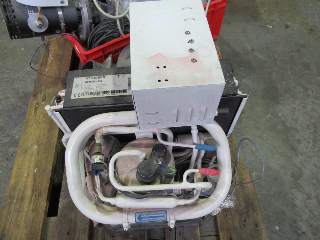 Różne łodzie i akcesoria-1