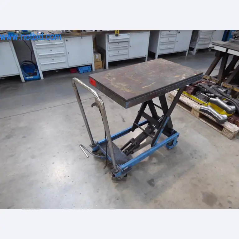 Řezací stroje, dílenské vybavení-2