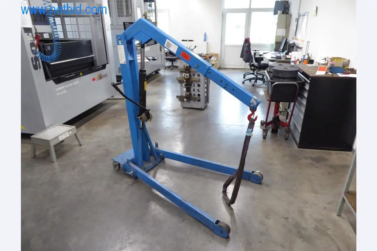 Řezací stroje, dílenské vybavení-1