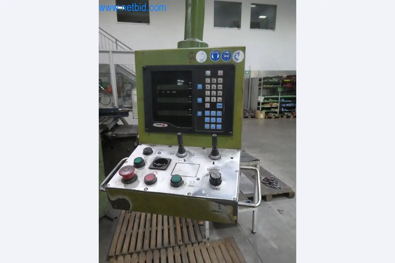 Řezací stroje, dílenské vybavení-2