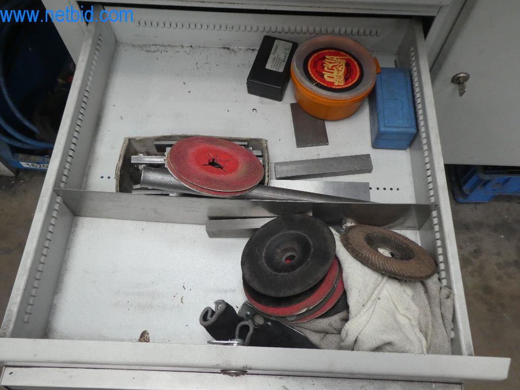 Řezací stroje, dílenské vybavení-10