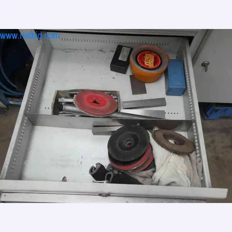 Řezací stroje, dílenské vybavení-10