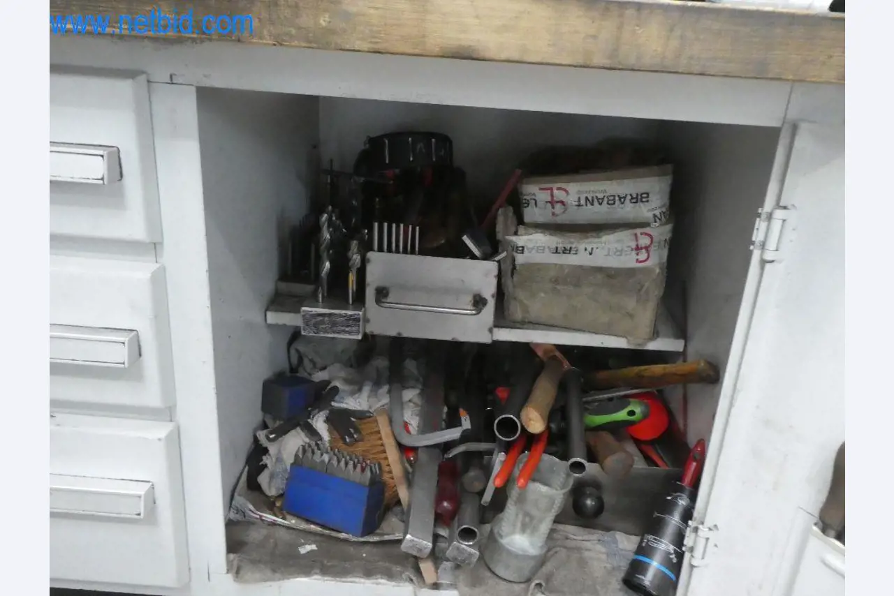 Řezací stroje, dílenské vybavení-3