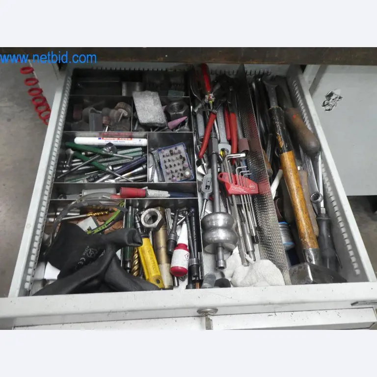 Řezací stroje, dílenské vybavení-8