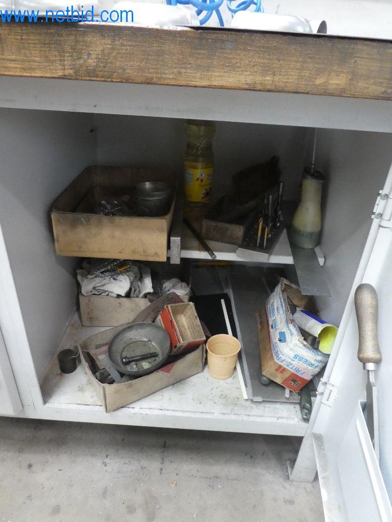 Řezací stroje, dílenské vybavení-10