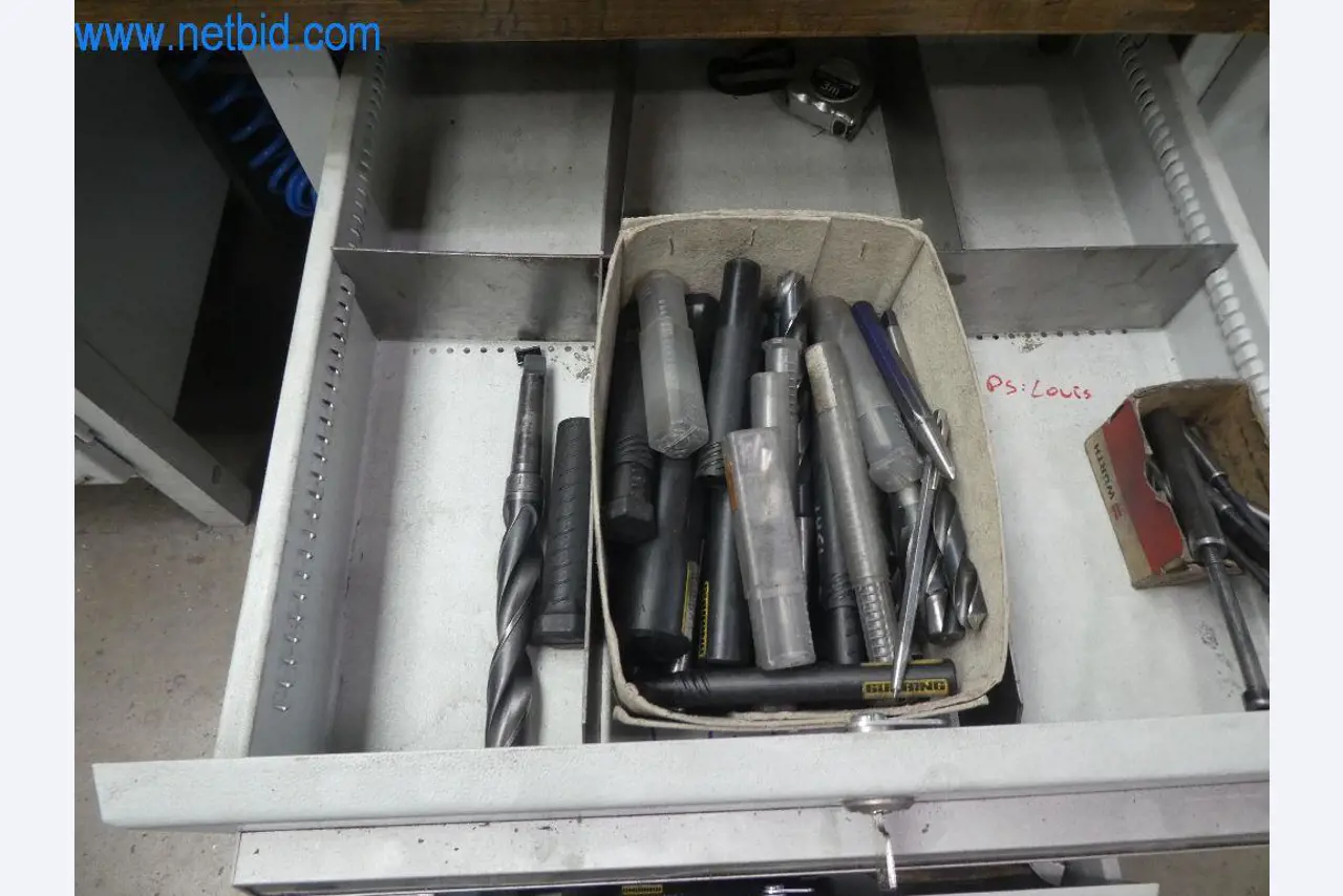 Řezací stroje, dílenské vybavení-3