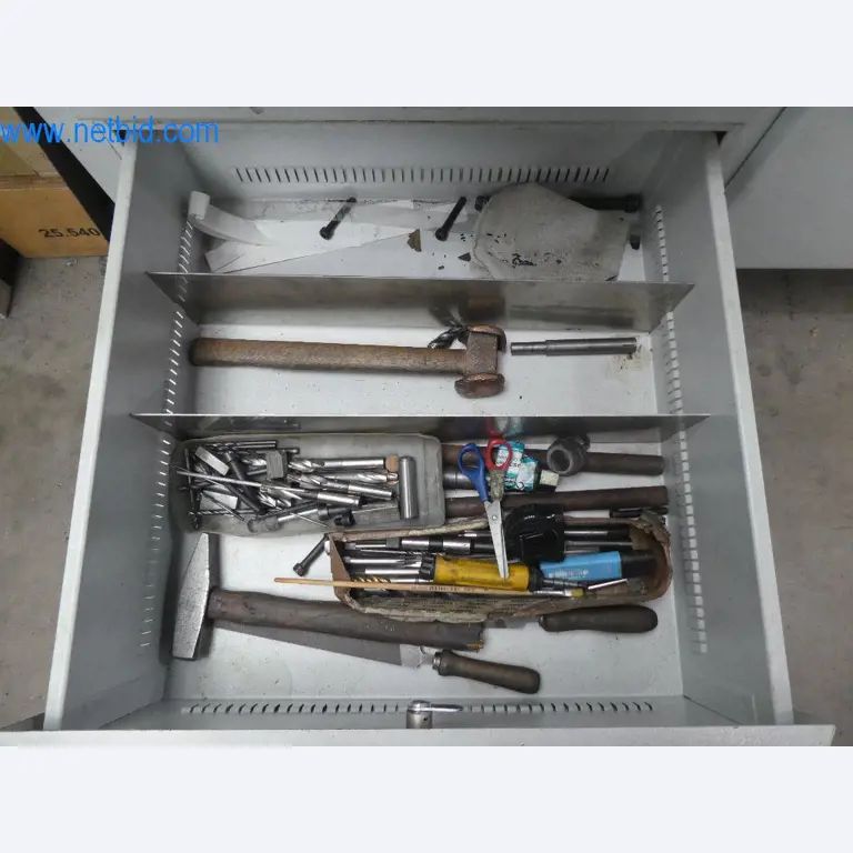 Řezací stroje, dílenské vybavení-9