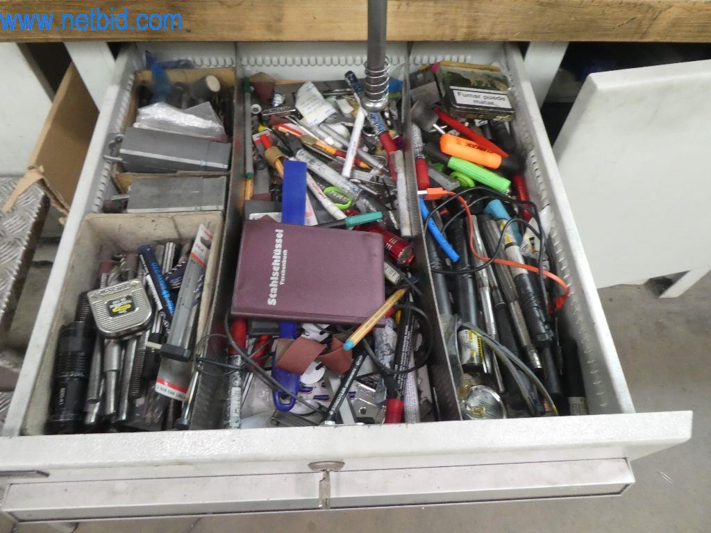 Řezací stroje, dílenské vybavení-2