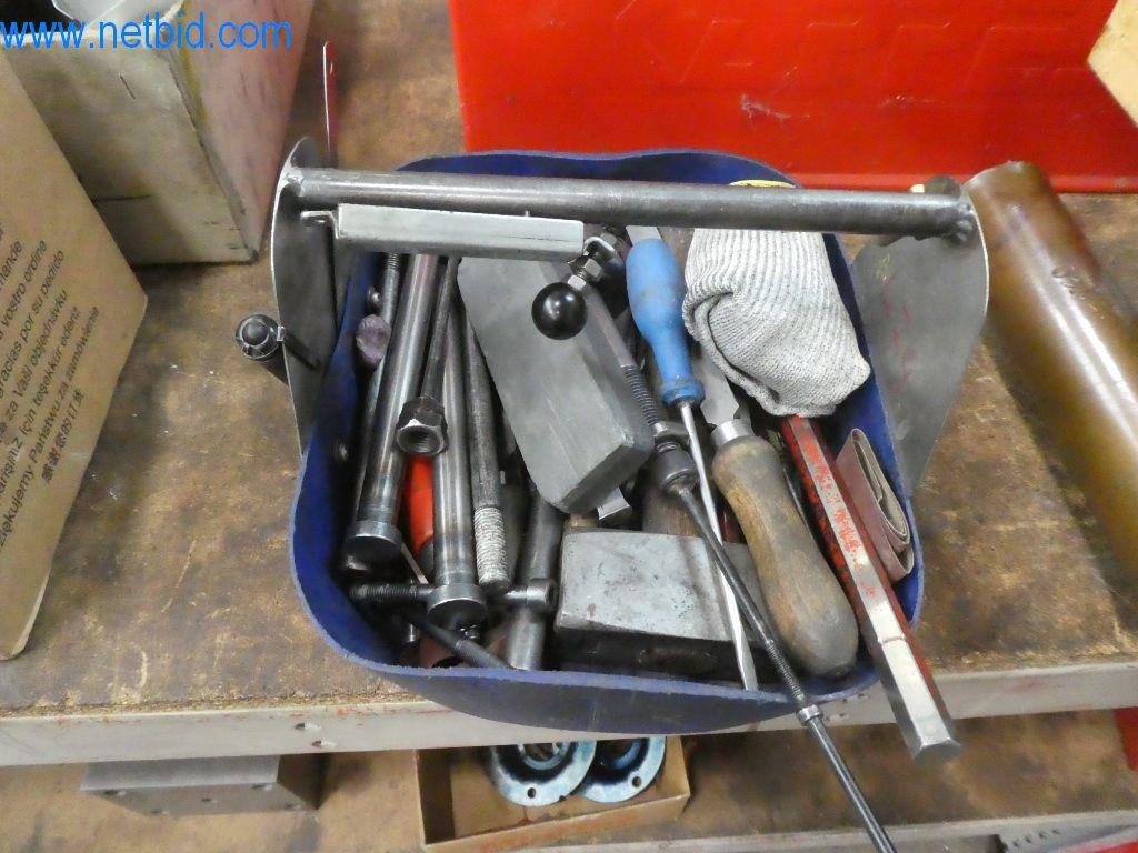 Řezací stroje, dílenské vybavení-5